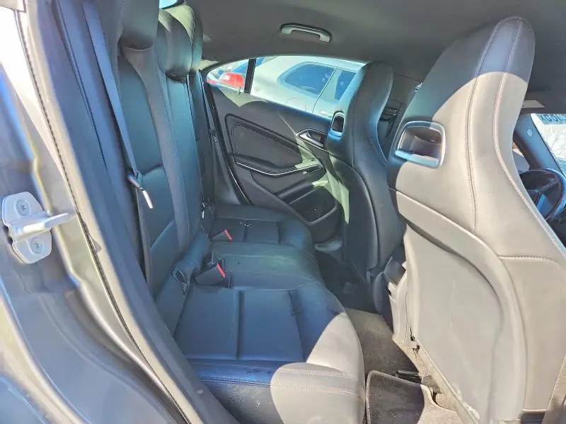 2014 MERCEDES-BENZ CLA 250 4MATIC  