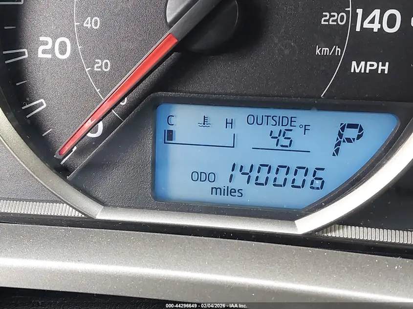 2013 TOYOTA RAV4 XLE