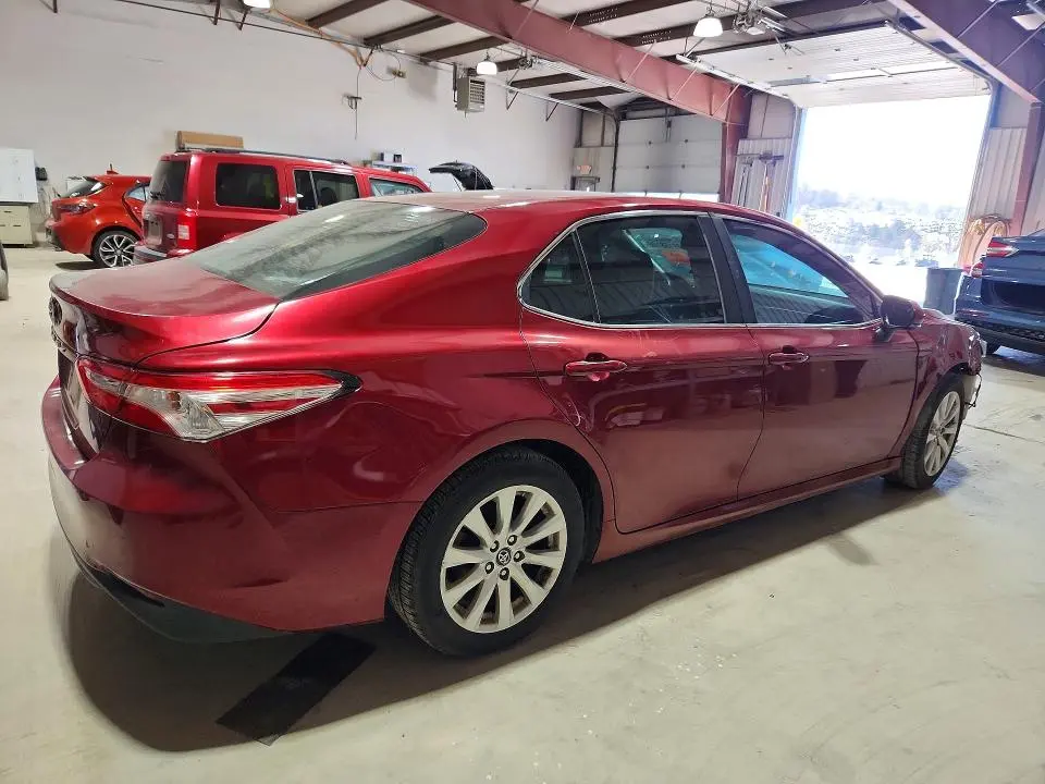 2018 TOYOTA CAMRY LE  