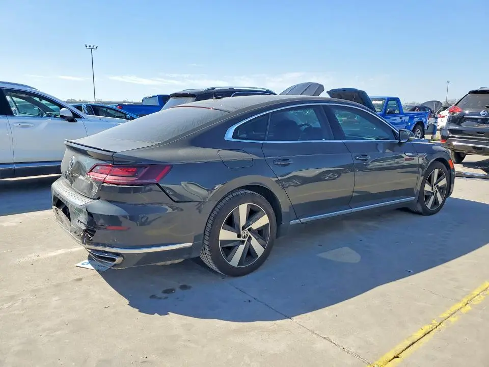 2021 VOLKSWAGEN ARTEON SE  