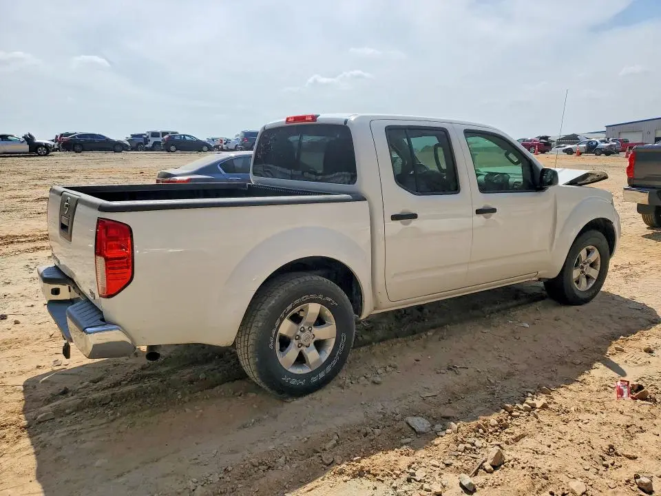 2012 NISSAN FRONTIER S  