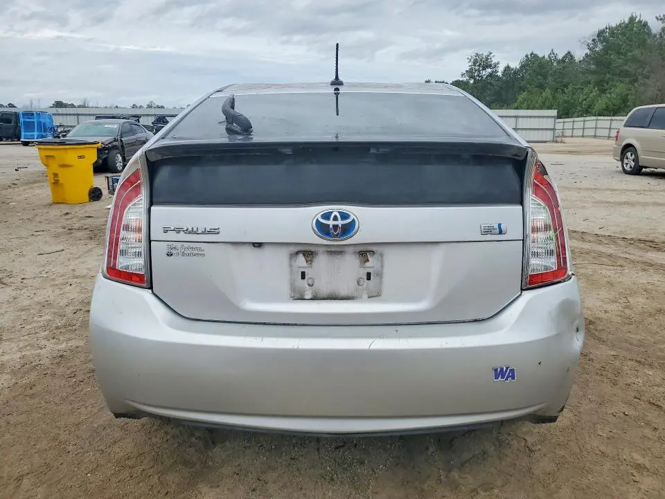 2014 TOYOTA PRIUS THREE  