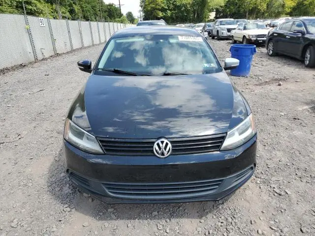 2012 VOLKSWAGEN JETTA SE  