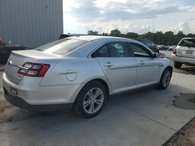 2015 FORD TAURUS SEL  