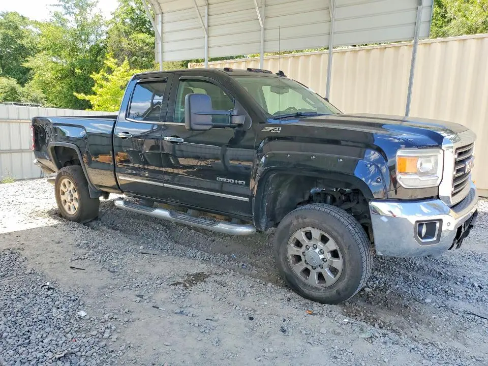 2015 GMC SIERRA K2500 SLT  