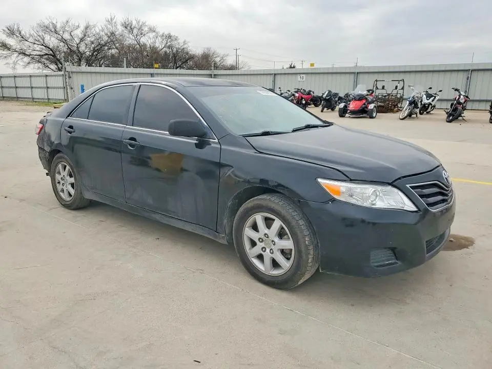 2011 TOYOTA CAMRY BASE  