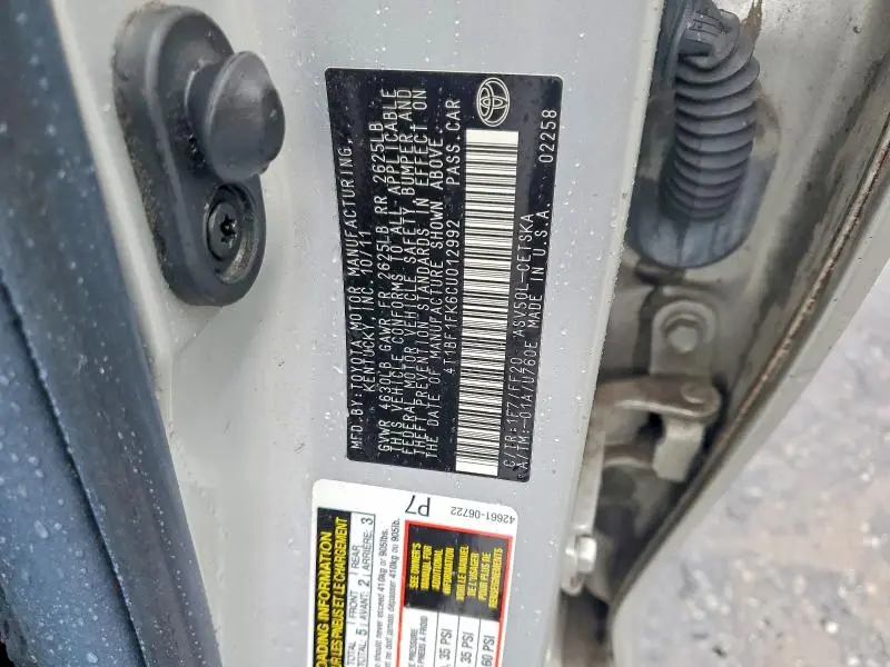 2012 TOYOTA CAMRY SE  