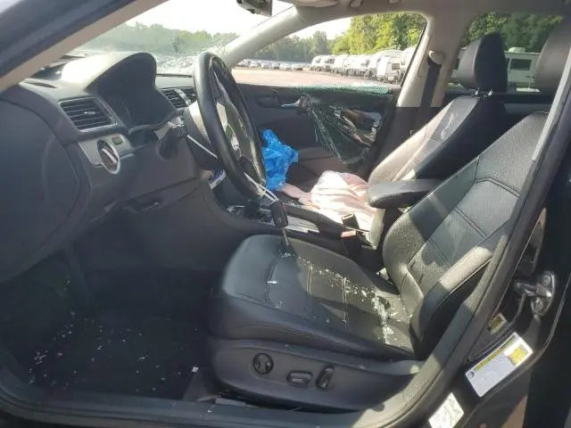 2012 VOLKSWAGEN PASSAT SE  