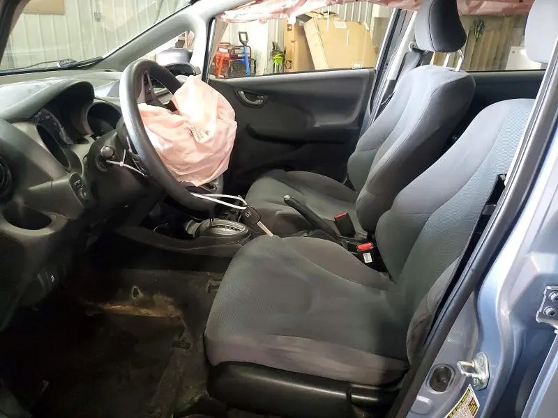 2011 HONDA FIT   