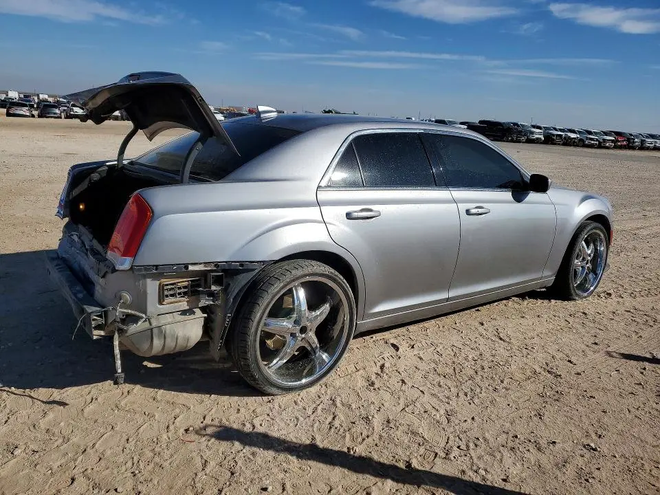 2015 CHRYSLER 300 LIMITED  