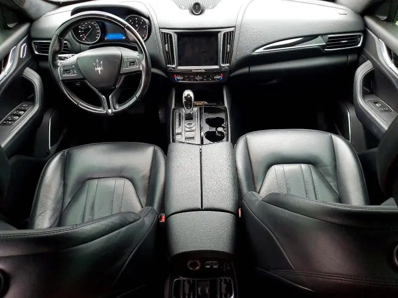 2017 MASERATI LEVANTE   
