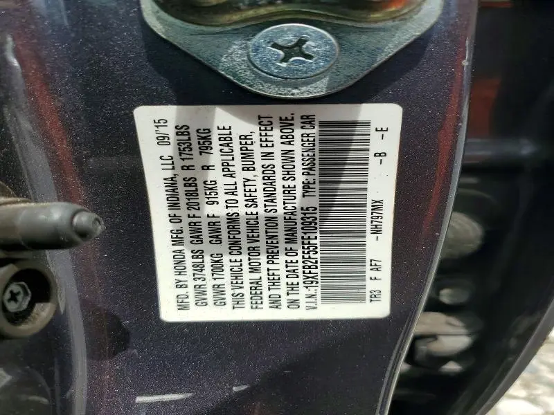 2015 HONDA CIVIC LX  