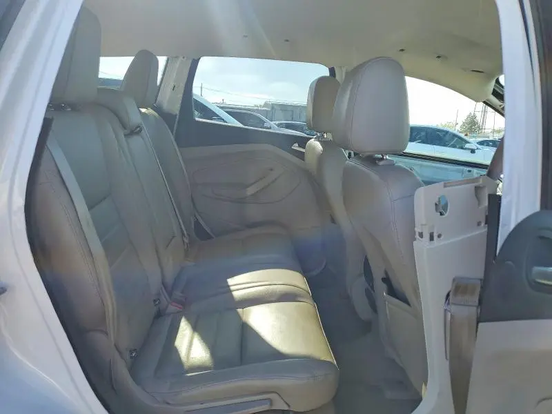 2016 FORD ESCAPE TITANIUM  