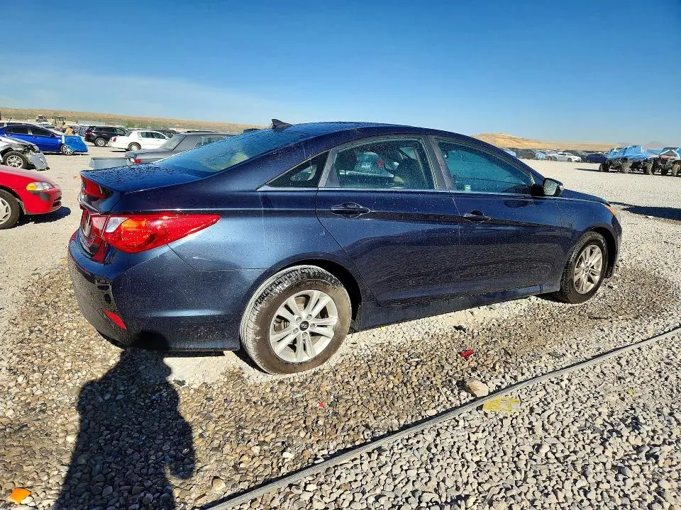 2014 HYUNDAI SONATA GLS  