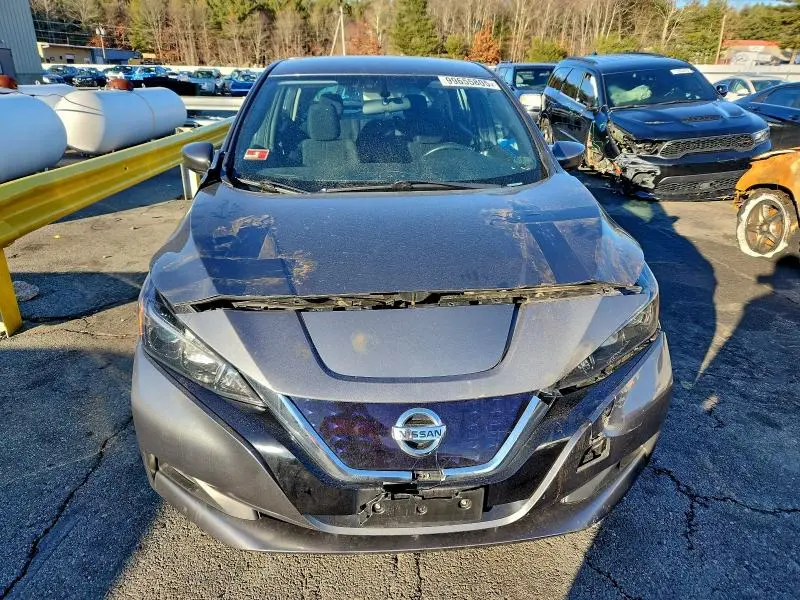 2019 NISSAN LEAF S  