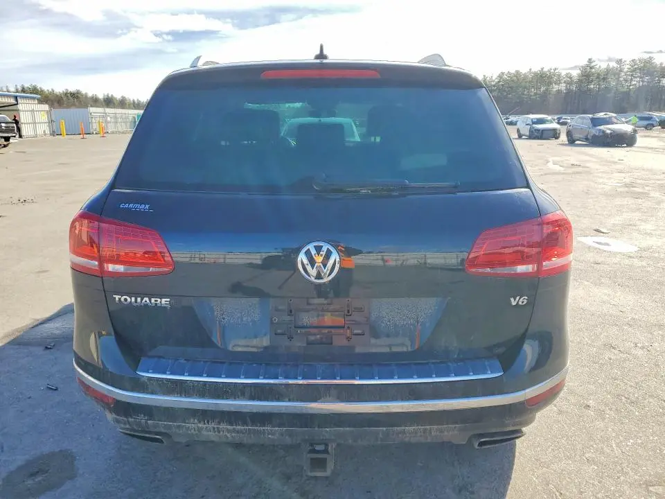 2017 VOLKSWAGEN TOUAREG   