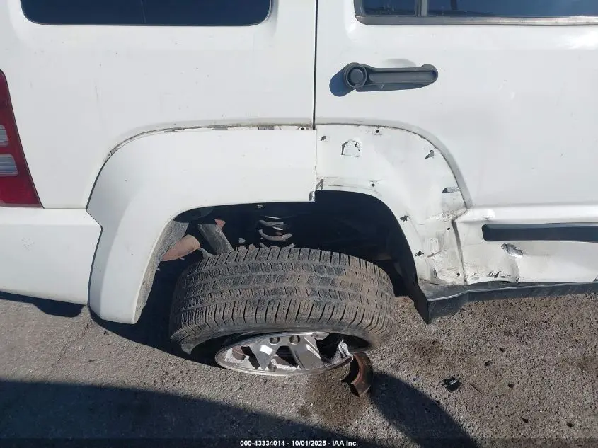 2010 JEEP LIBERTY SPORT