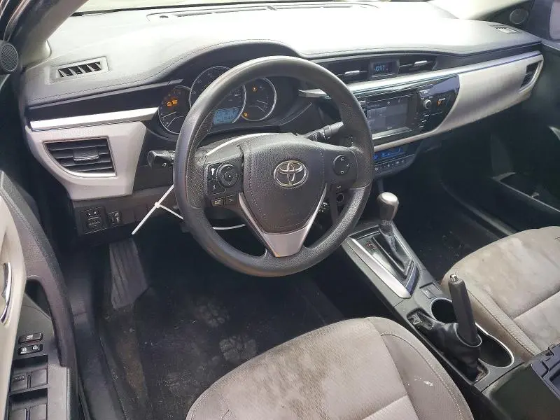 2015 TOYOTA COROLLA LE PLUS  