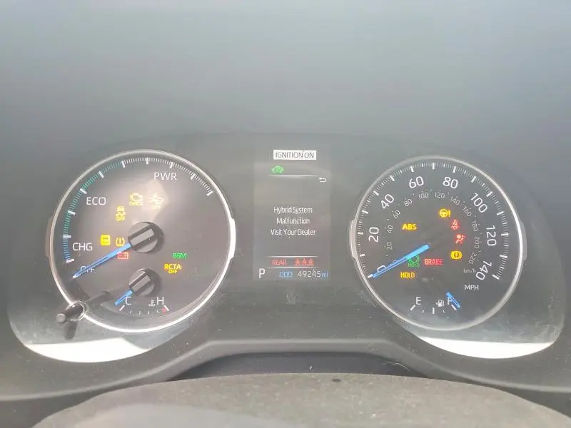 2022 TOYOTA RAV4 XLE  