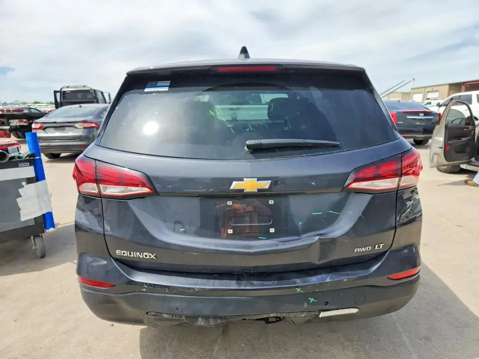 2022 CHEVROLET EQUINOX LT  