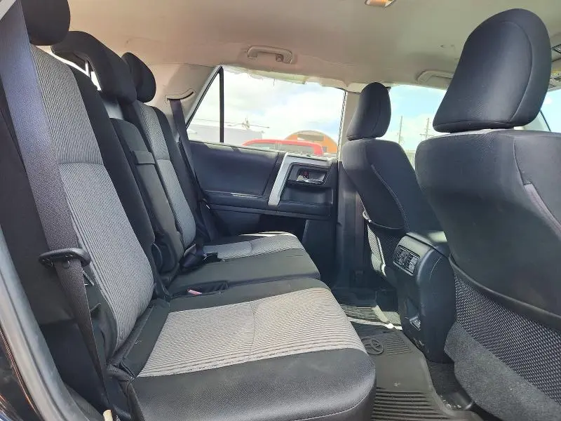 2021 TOYOTA 4RUNNER SR5  