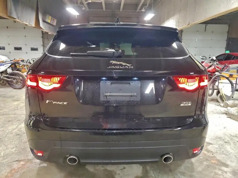 2017 JAGUAR F-PACE PRESTIGE  