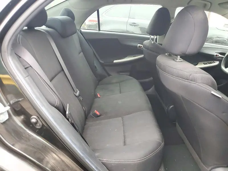 2013 TOYOTA COROLLA S  
