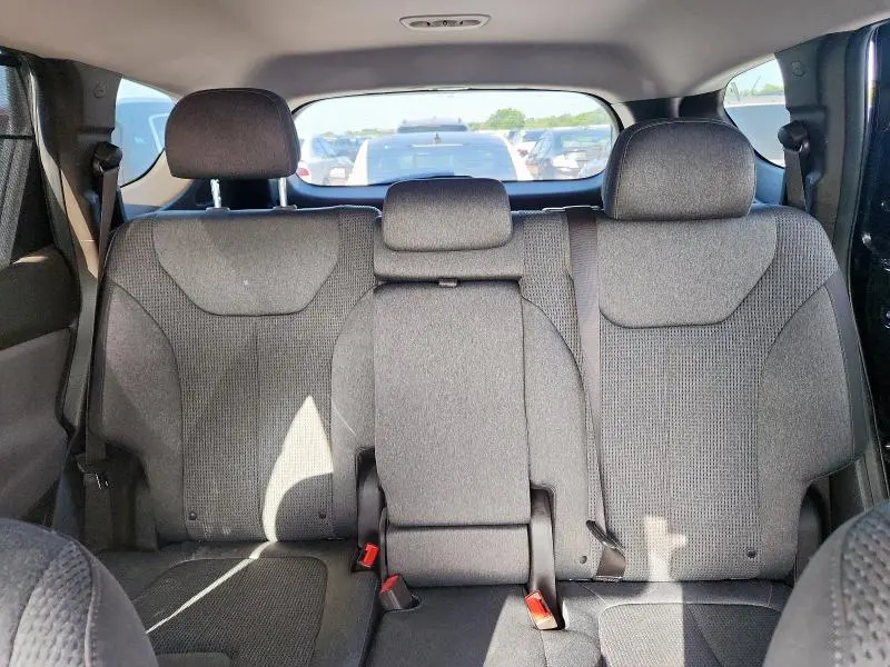 2019 HYUNDAI SANTA FE SEL  
