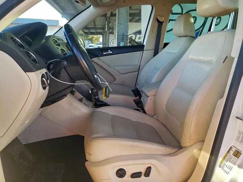 2017 VOLKSWAGEN TIGUAN WOLFSBURG  