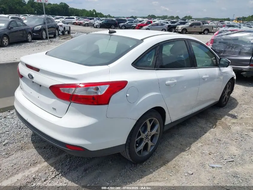 2012 FORD FOCUS SE