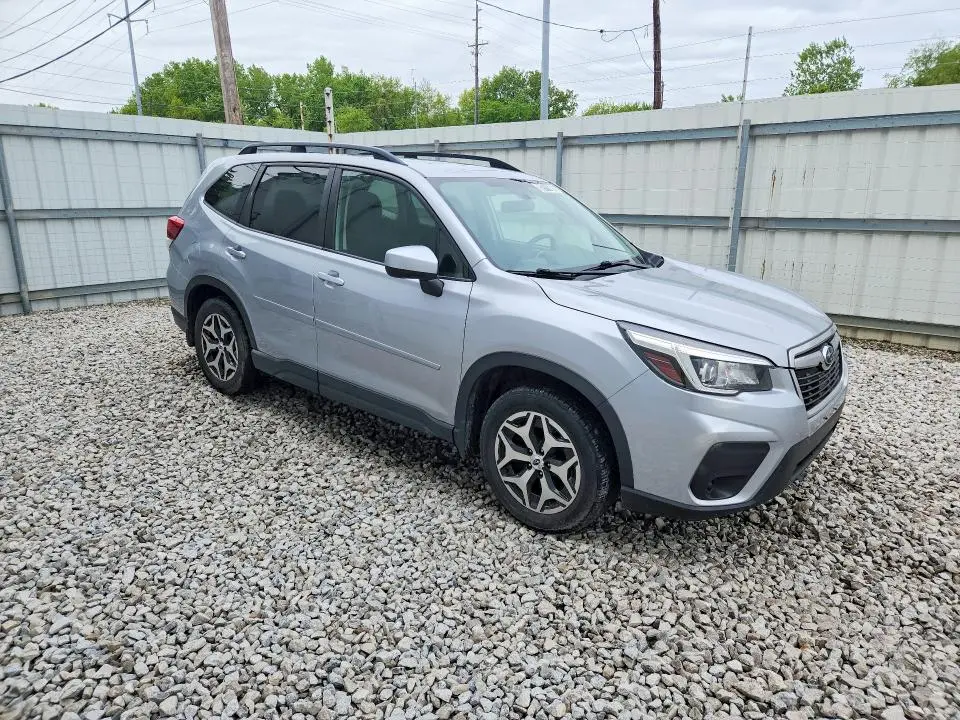 2019 SUBARU FORESTER PREMIUM  
