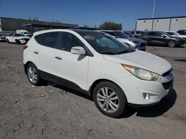 2011 HYUNDAI TUCSON GLS  