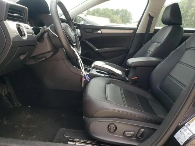 2021 VOLKSWAGEN PASSAT SE  
