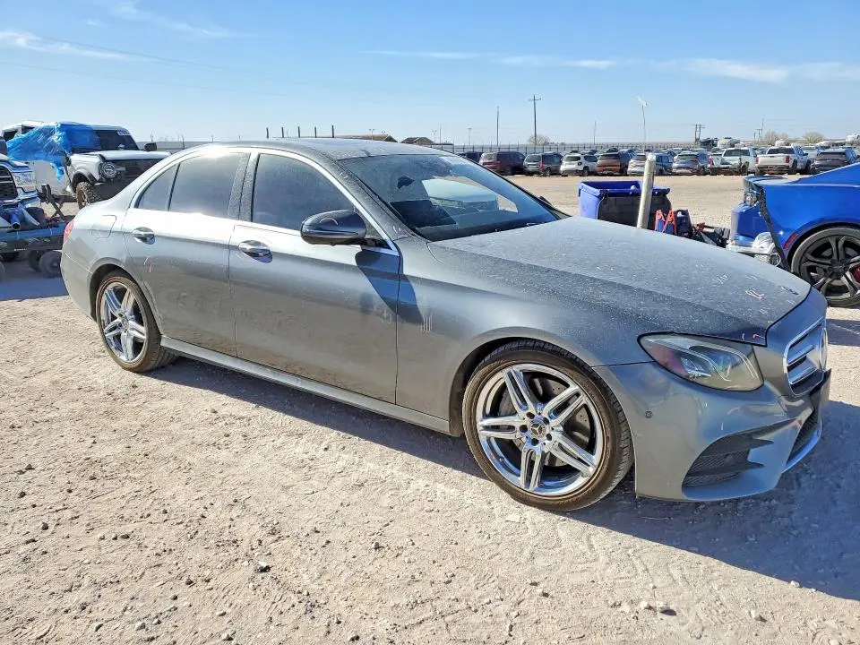 2017 MERCEDES-BENZ E 300  