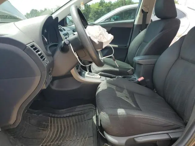 2013 TOYOTA COROLLA BASE  