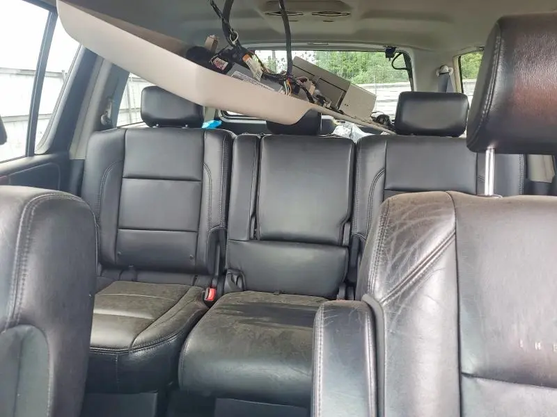 2010 INFINITI QX56 BASE  