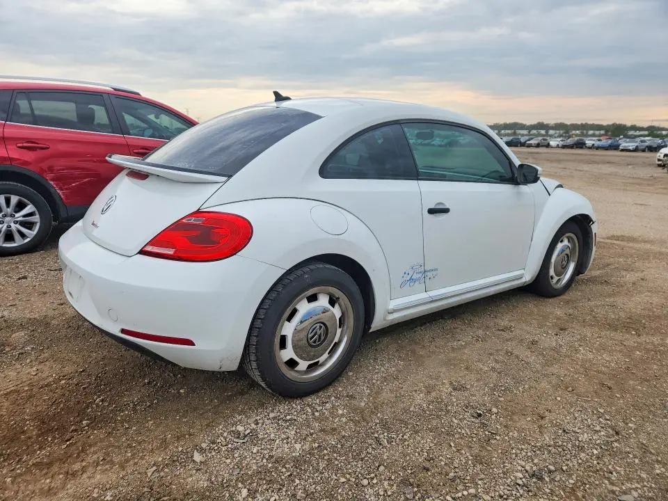 2016 VOLKSWAGEN BEETLE 1.8T  