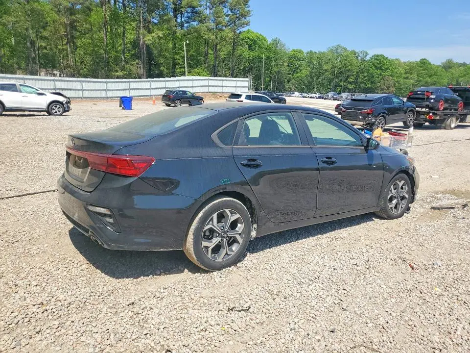2020 KIA FORTE LXS  