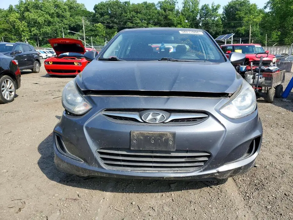 2012 HYUNDAI ACCENT GS  