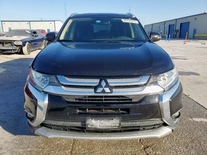 2017 MITSUBISHI OUTLANDER SE  
