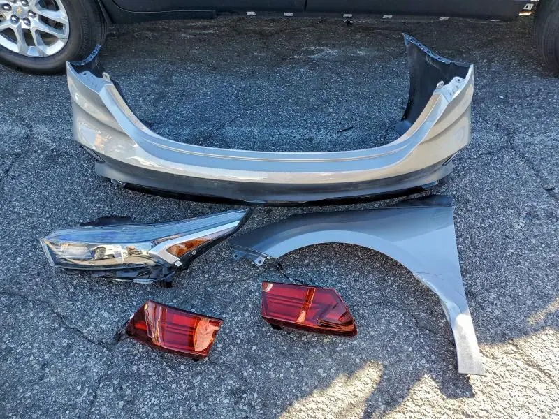 2024 KIA FORTE GT LINE  