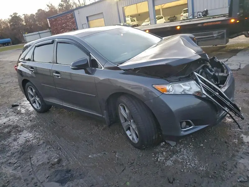 2015 TOYOTA VENZA LE  
