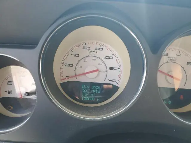 2011 DODGE CHALLENGER 