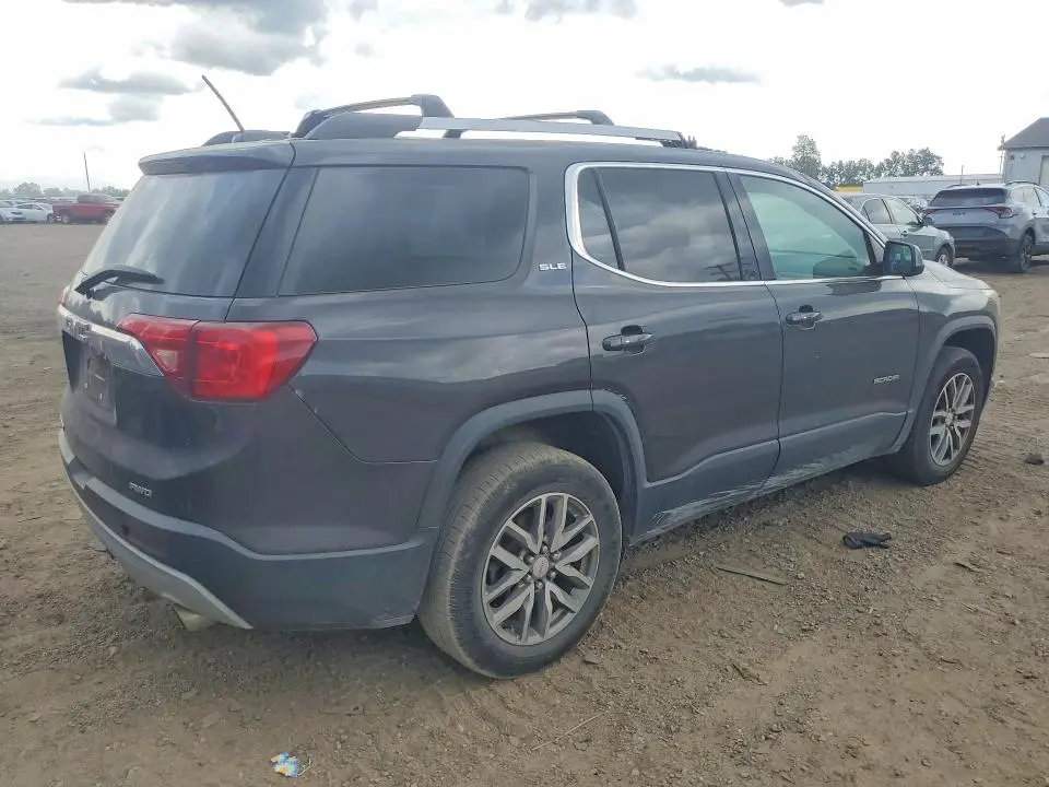 2017 GMC ACADIA SLE  