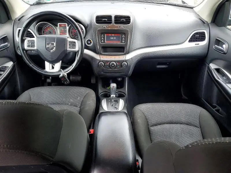 2020 DODGE JOURNEY SE  