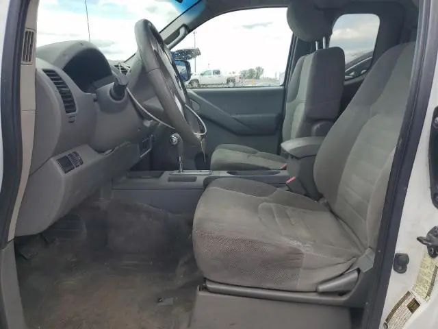 2013 NISSAN FRONTIER S  