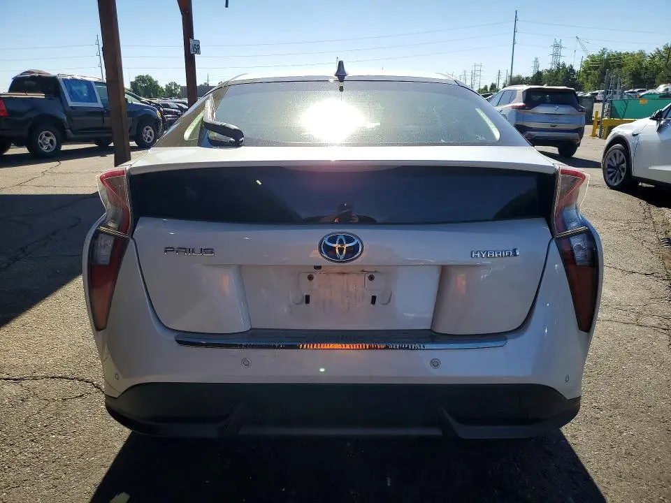 2016 TOYOTA PRIUS FOUR TOURING  
