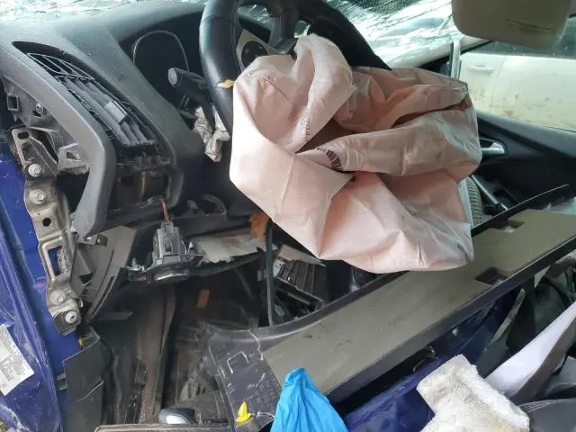 2014 FORD FOCUS TITANIUM  