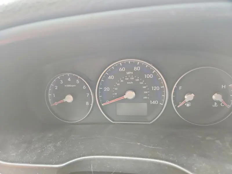 2012 HYUNDAI SANTA FE GLS  