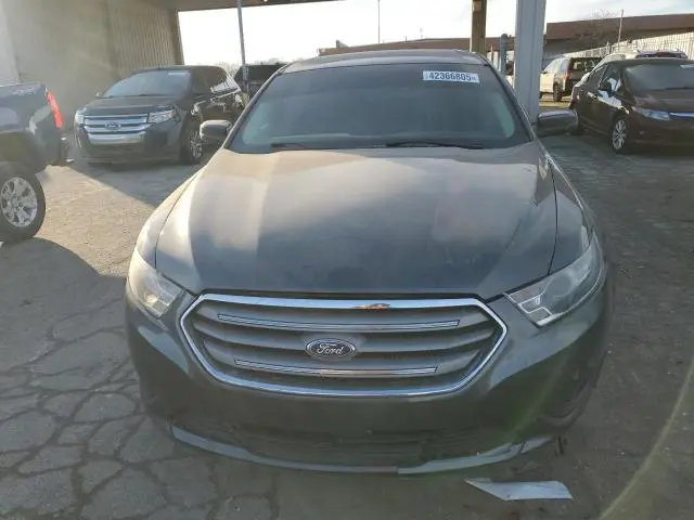 2016 FORD TAURUS SEL  